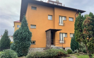 Kampánovka v létě