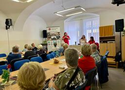 Středisko Racek se představuje čáslavským seniorům