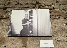 Z vernisáže výstav "Jeden den v Charitě" v kapli zámku Kačina