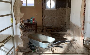 Rekonstrukce probíhá