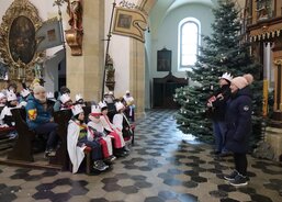 Tříkráloví koledníci v kostele sv. Petra a Pavla v Čáslavi