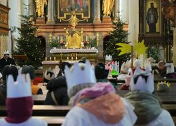 Tříkráloví koledníci v kostele sv. Petra a Pavla v Čáslavi